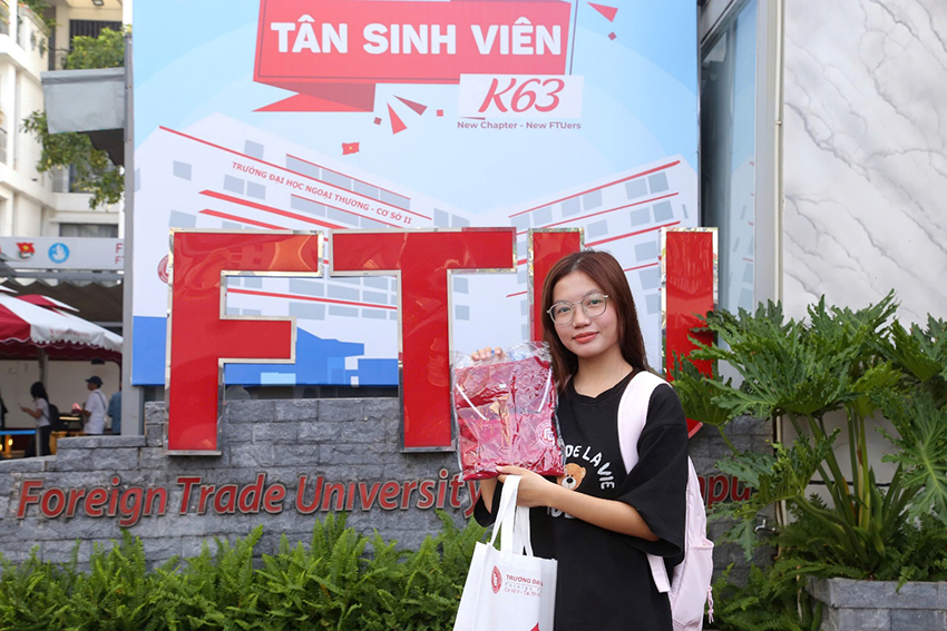 co-so-ii-chao-don-tan-sinh-vien-khoa-63-12