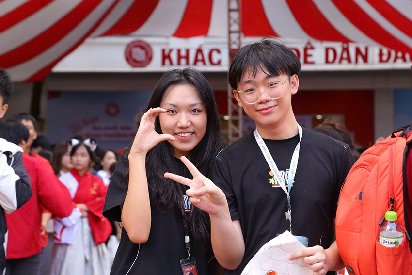 co-so-ii-chao-don-tan-sinh-vien-khoa-63-15