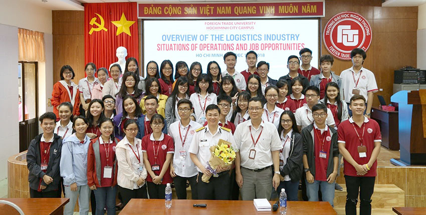 1387-tiep-can-thuc-tien-ngang-logistics-va-quan-ly-chuoi-cung-ung-ngay-tu-nam-thu-nhat-chuan-bi-cho-tuong-lai-nghe-nghiep-quoc-te-mo-3