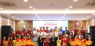 mung-dang-quang-vinh-to-quoc-hung-cuong-xuan-am-ap-yeu-thuong-1