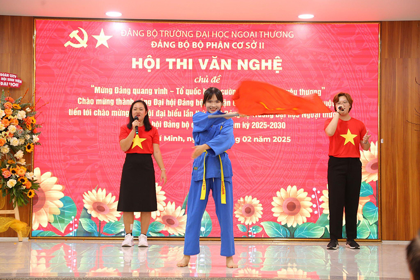 hoi-thi-van-nghe-mung-dang-quang-vinh-2025-15