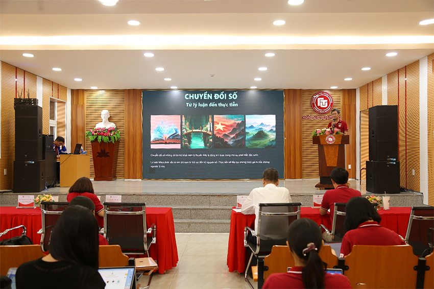 chi-bo-giang-vien-1-dong-to-chuc-sinh-hoat-chuyen-de-chuyen-doi-so-2