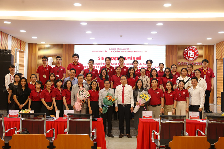 chi-bo-giang-vien-1-dong-to-chuc-sinh-hoat-chuyen-de-chuyen-doi-so-3