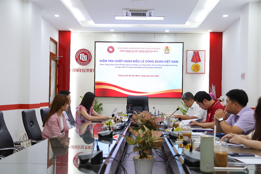 doan-kiem-tra-cong-doan-truong-lam-viec-voi-cong-doan-co-so-ii-2
