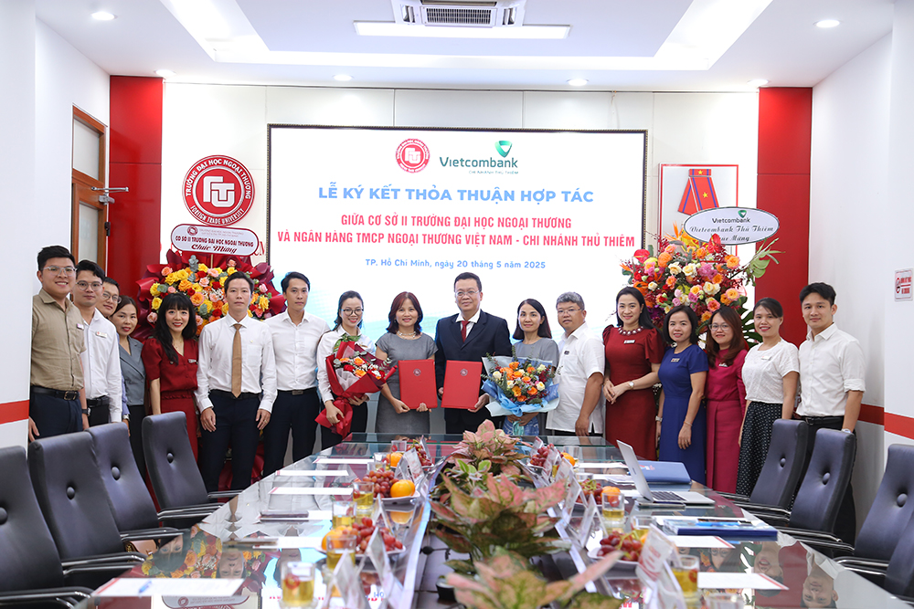 hop-tac-voi-ngan-hang-tmcp-ngoai-thuong-vn-chi-nhanh-thu-thiem-3