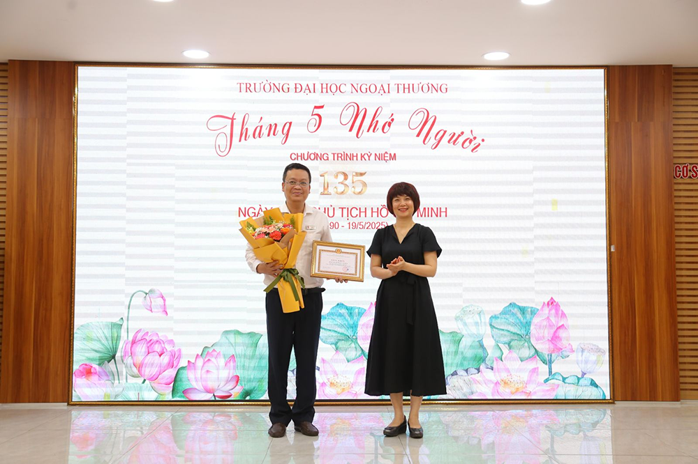 thang-5-nho-nguoi-ky-niem-135-nam-ngay-sinh-ho-chi-minh-4