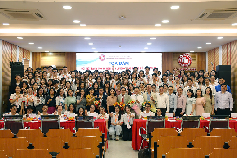 trai-nghiem-thuc-tien-voi-nckh-doi-moi-sang-tao-cung-sv-co-so-ii-1