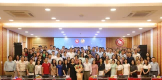 truong-dh-ngoai-thuong-co-so-ii-to-chuc-ngay-khoa-hoc-cong-nghe-vn-18.5-5