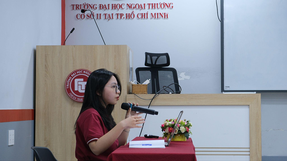 hoi-dong-bao-ve-khoa-luan-tot-nghiep-hoc-ky-ii-k60-hk-ii-nh-2024-2025-25