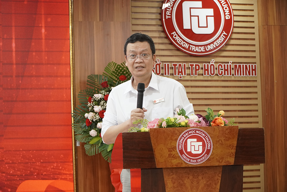 le-tuyen-duong-khen-thuong-vien-chuc-huong-dan-sinh-vien-dat-giai-nh-2024-2025-1
