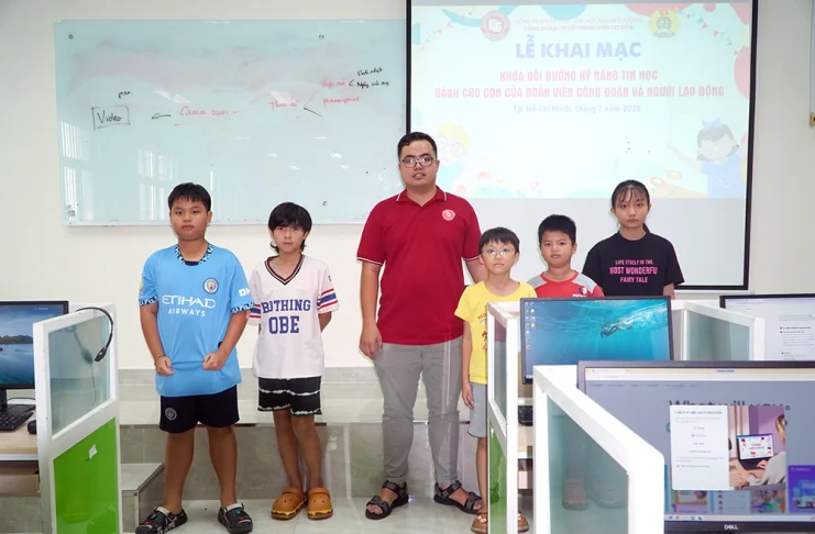 khoa-boi-duong-ky-nang-tin-hoc-danh-cho-con-em-doan-vien-cong-doan-co-so-ii-4