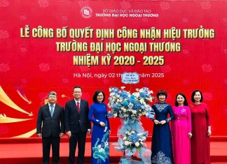 le-cong-bo-qd-cong-nhan-hieu-truong-truong-dai-hoc-ngoai-thuong-nh-2020-2025-6