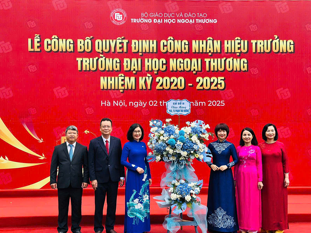 le-cong-bo-qd-cong-nhan-hieu-truong-truong-dai-hoc-ngoai-thuong-nh-2020-2025-6