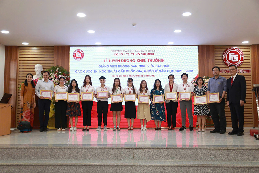 ts-nguyen-thi-mai-vi-the-he-tre-2