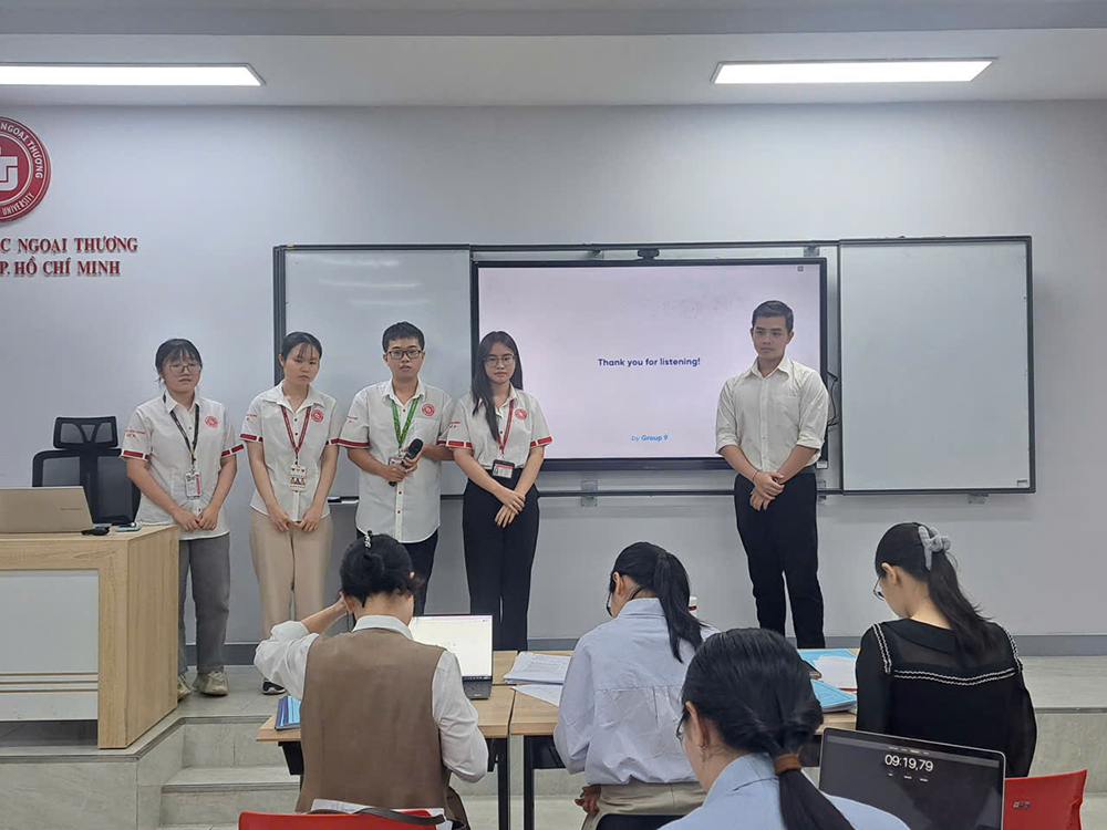 co-so-ii-to-chuc-bao-cao-thuc-tap-giua-khoa-lscm-hk-ii-nh-24-25-11