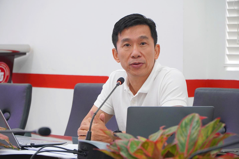hoi-nghi-pho-bien-cac-van-ban-phap-luat-moi-cua-cong-doan-2