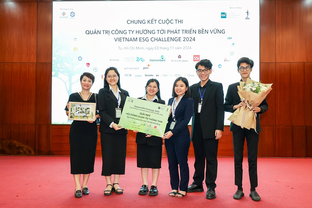 tu-giang-duong-den-dau-truong-tri-tue-hoc-thuat-8