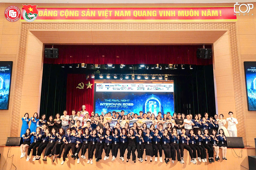 vi-sao-thi-sinh-va-phu-huynh-chon-truong-dai-hoc-ngoai-thuong-2