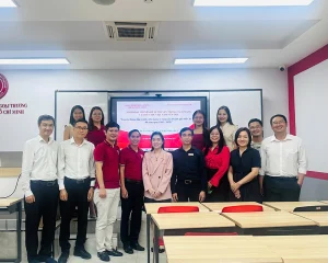 lan-toa-tinh-than-cach-mang-qua-80-nam-dau-tranh-cua-tphcm-cung-cbgv-1-1