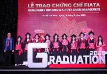 tan-cu-nhan-khoa-60-nganh-logistics-va-quan-ly-chuoi-cung-ung-nhan-chung-chi-fiata-8