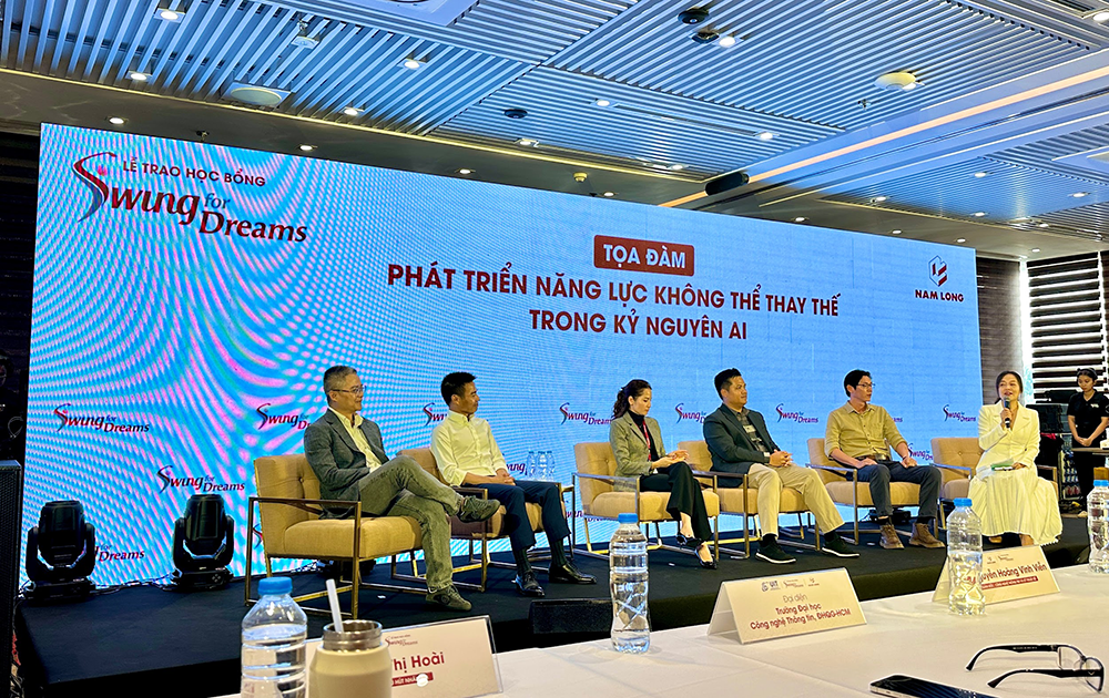 14-sv-ngoai-thuong-nhan-hoc-bong-swing-for-dreams-2025-tap-doan-nam-long-2