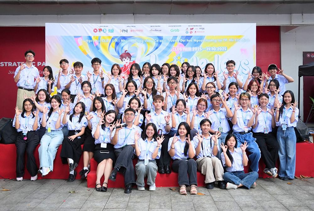 club-fair-2025-wonderlens-lens-to-wonderland-18