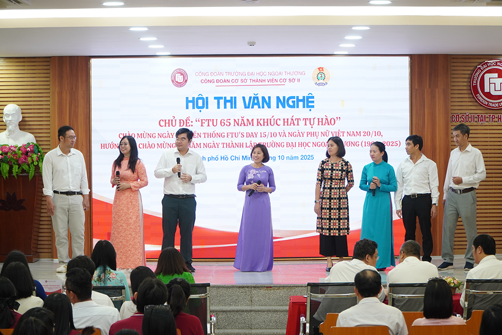 hop-mat-chao-mung-ngay-truyen-thong-ftu-day-15.10-phu-nu-vn-20.10-5