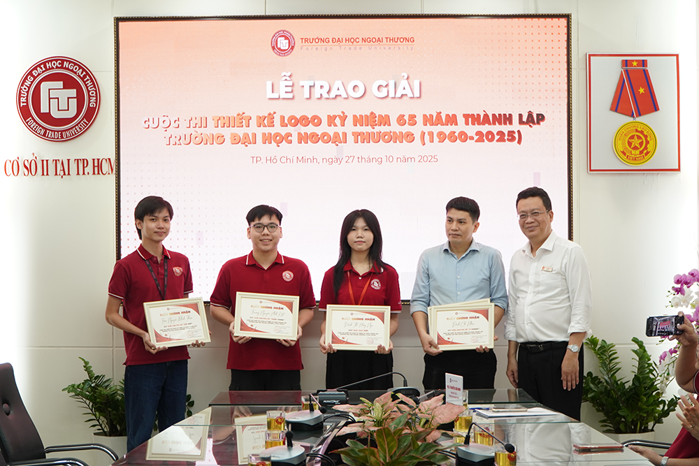 lan-toa-tinh-than-cuoc-thi-thiet-ke-logo-ky-niem-65-nam-ftu-5