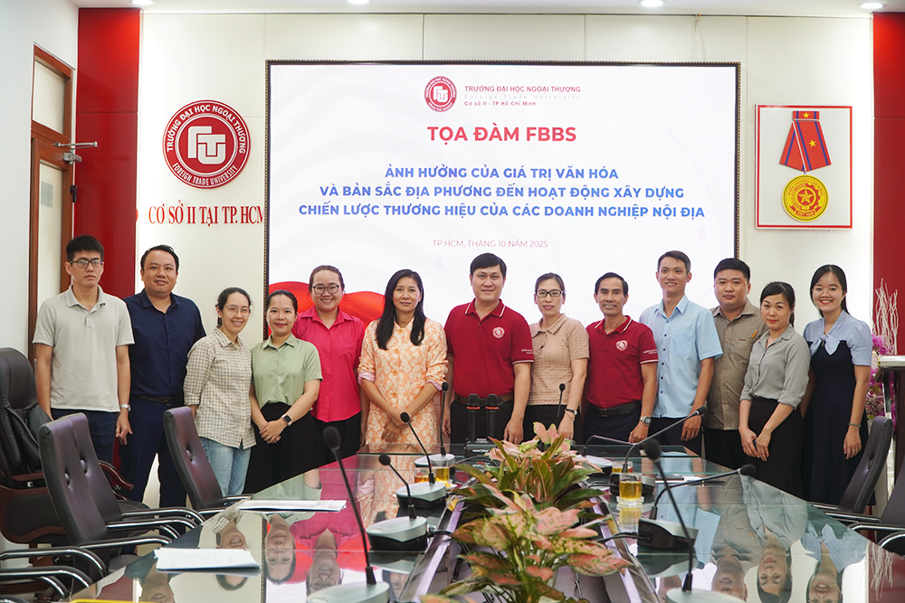 sinh-vien-kinh-te-can-gi-2
