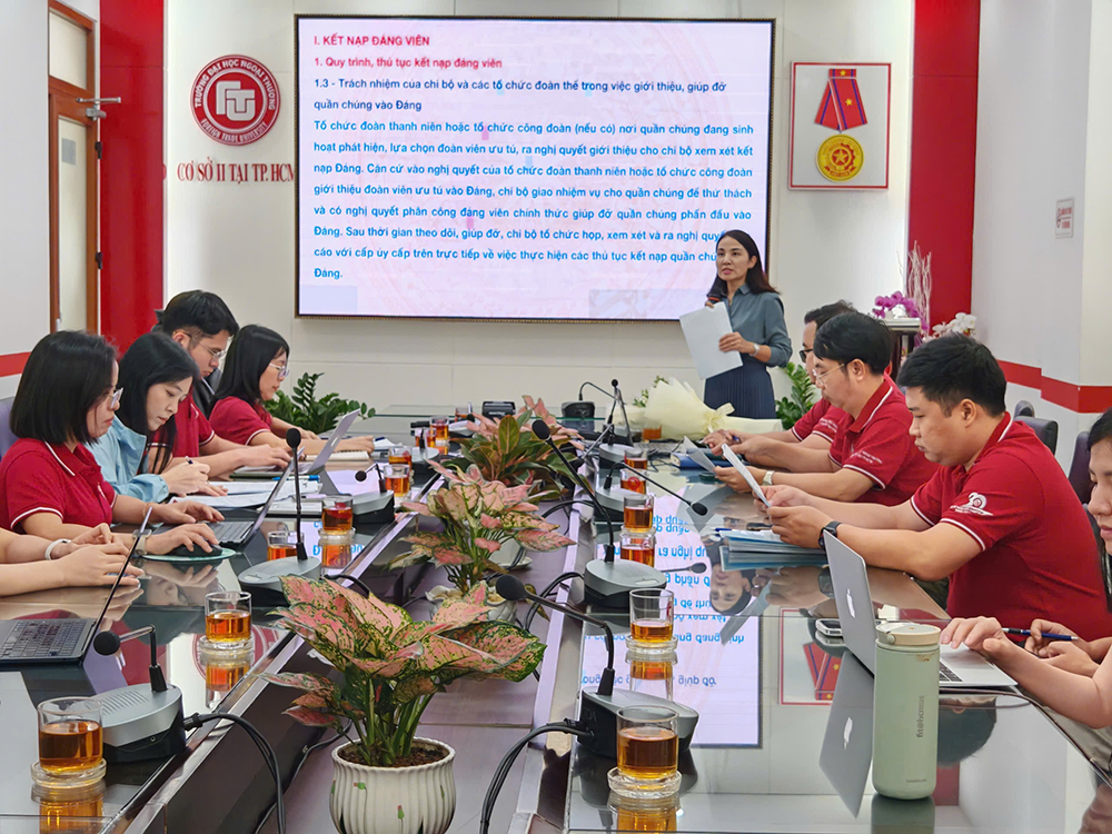tap-huan-nghiep-vu-cong-tac-dang-vien-cua-dbbp-co-so-ii-3