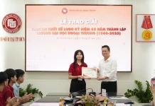 Vẽ bằng niềm tự hào sâu sắc – Sinh viên Cơ sở II giành Giải Đặc biệt cuộc thi Thiết kế Logo kỷ niệm 65 năm thành lập Trường Đại học Ngoại thương