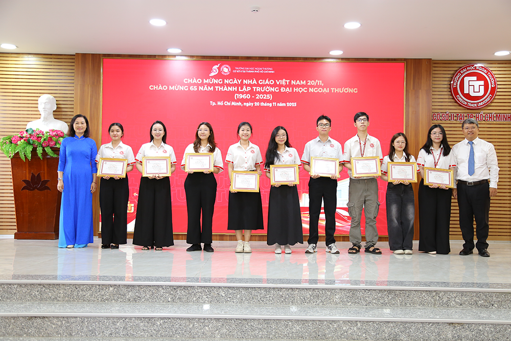 chao-mung-ngay-nha-giao-viet-nam-65-nam-thanh-lap-truong-dai-hoc-ngoai-thuong-6