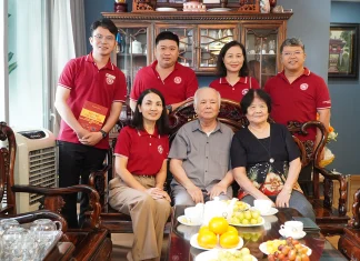 co-so-ii-tham-va-tri-an-quy-thay-cuu-giao-chuc-cao-nien-nhan-ngay-nha-giao-vn-2