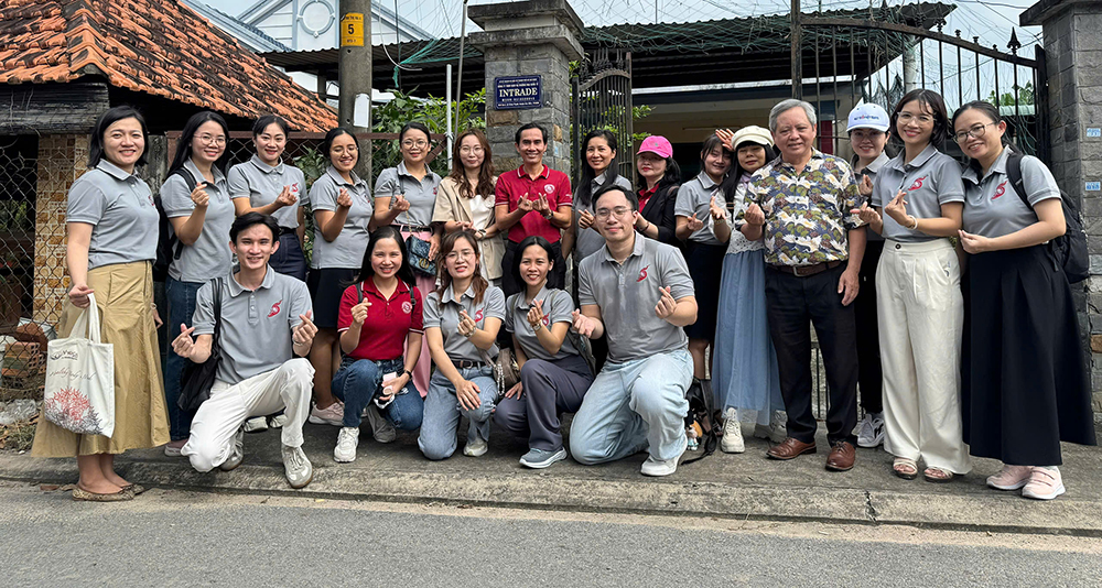 tham-quan-thuc-te-tai-cong-ty-tnhh-dv-tm-quoc-te-intrade-1