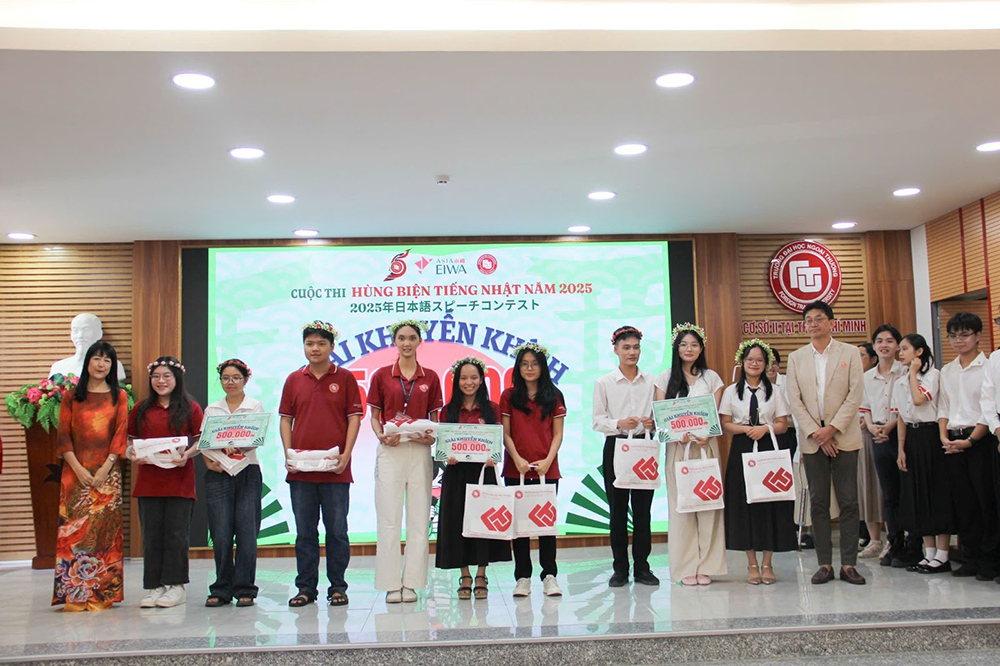 chung-ket-cuoc-thi-hung-bien-tieng-nhat-2025-14