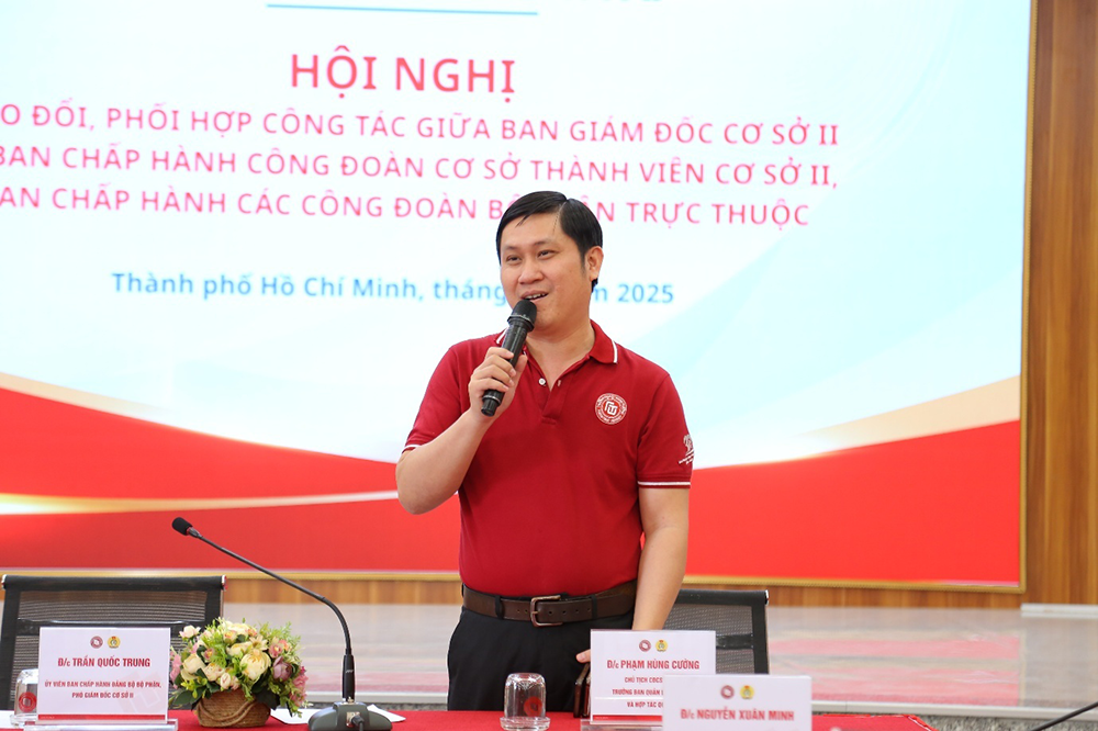 hoi-nghi-trao-doi-cong-tac-giua-ban-giam-doc-va-bch-cong-doan-cstv-csii-2