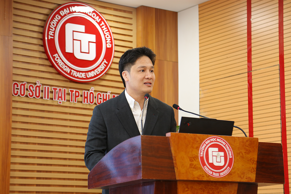 sinh-vien-co-so-ii-tham-gia-hoi-thao-bridge-the-gap-with-data-mastery-2