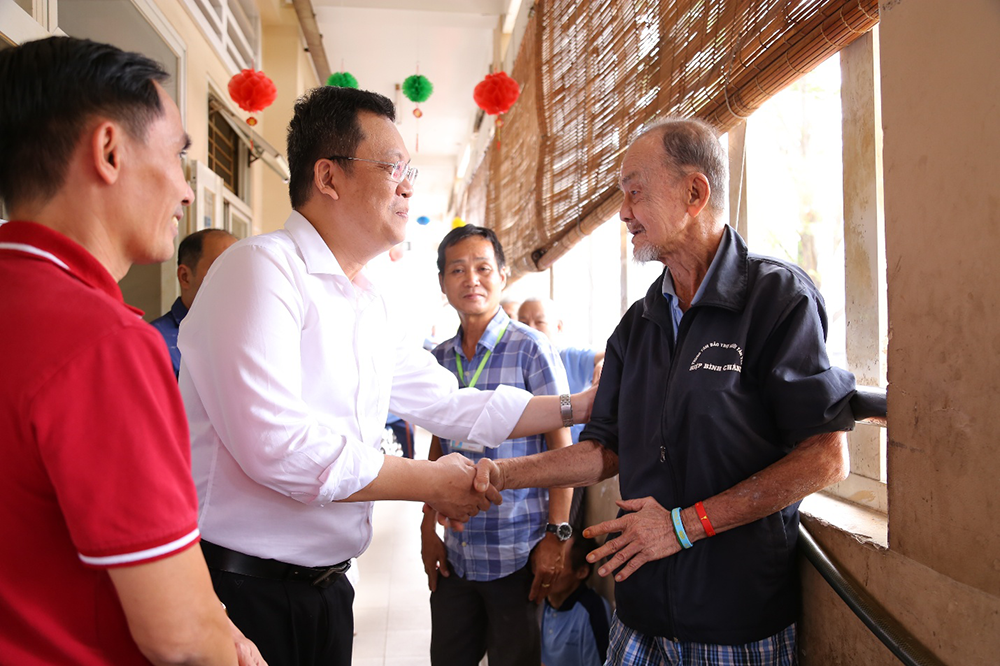 am-ap-se-chia-lan-toa-yeu-thuong-truoc-tet-binh-ngo-2026-4