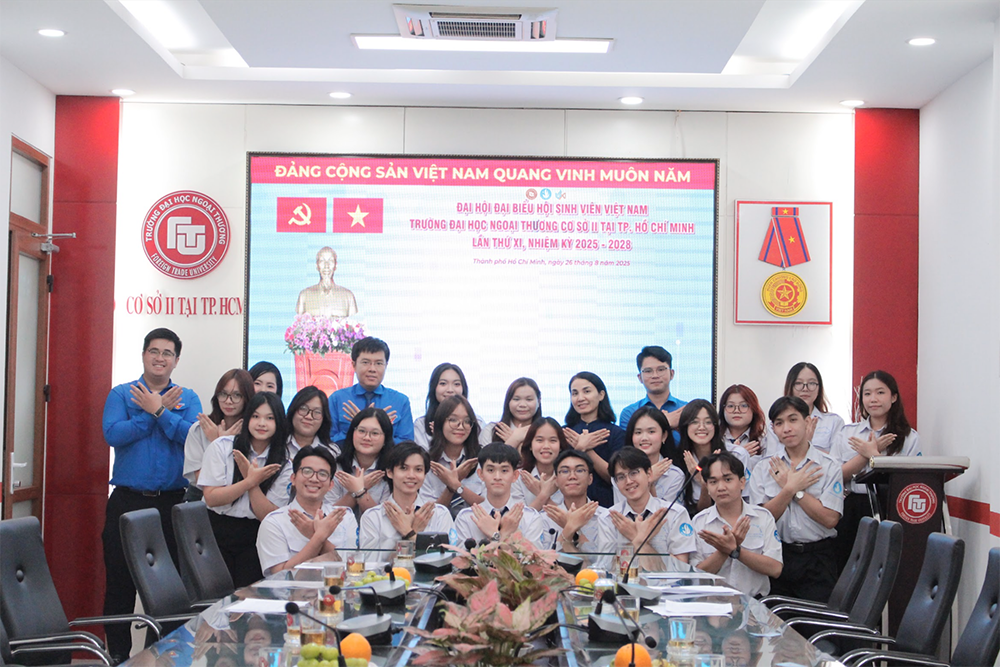 dai-hoi-lan-thu-xi-hoi-sv-vn-13