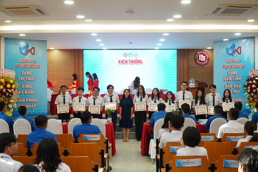 dai-hoi-lan-thu-xi-hoi-sv-vn-19