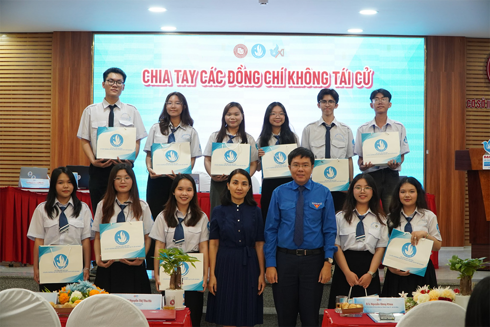 dai-hoi-lan-thu-xi-hoi-sv-vn-23