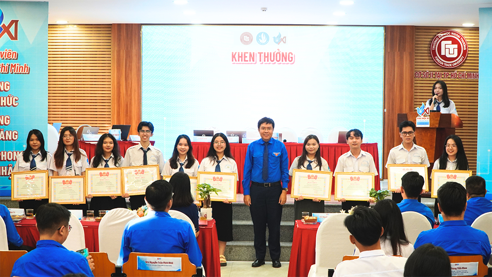 dai-hoi-lan-thu-xi-hoi-sv-vn-31