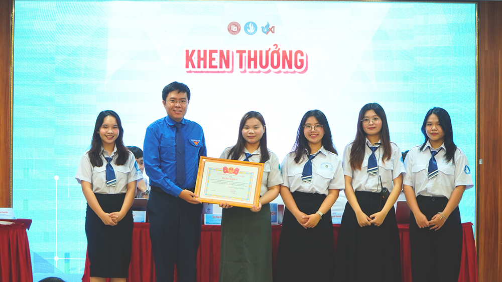 dai-hoi-lan-thu-xi-hoi-sv-vn-32