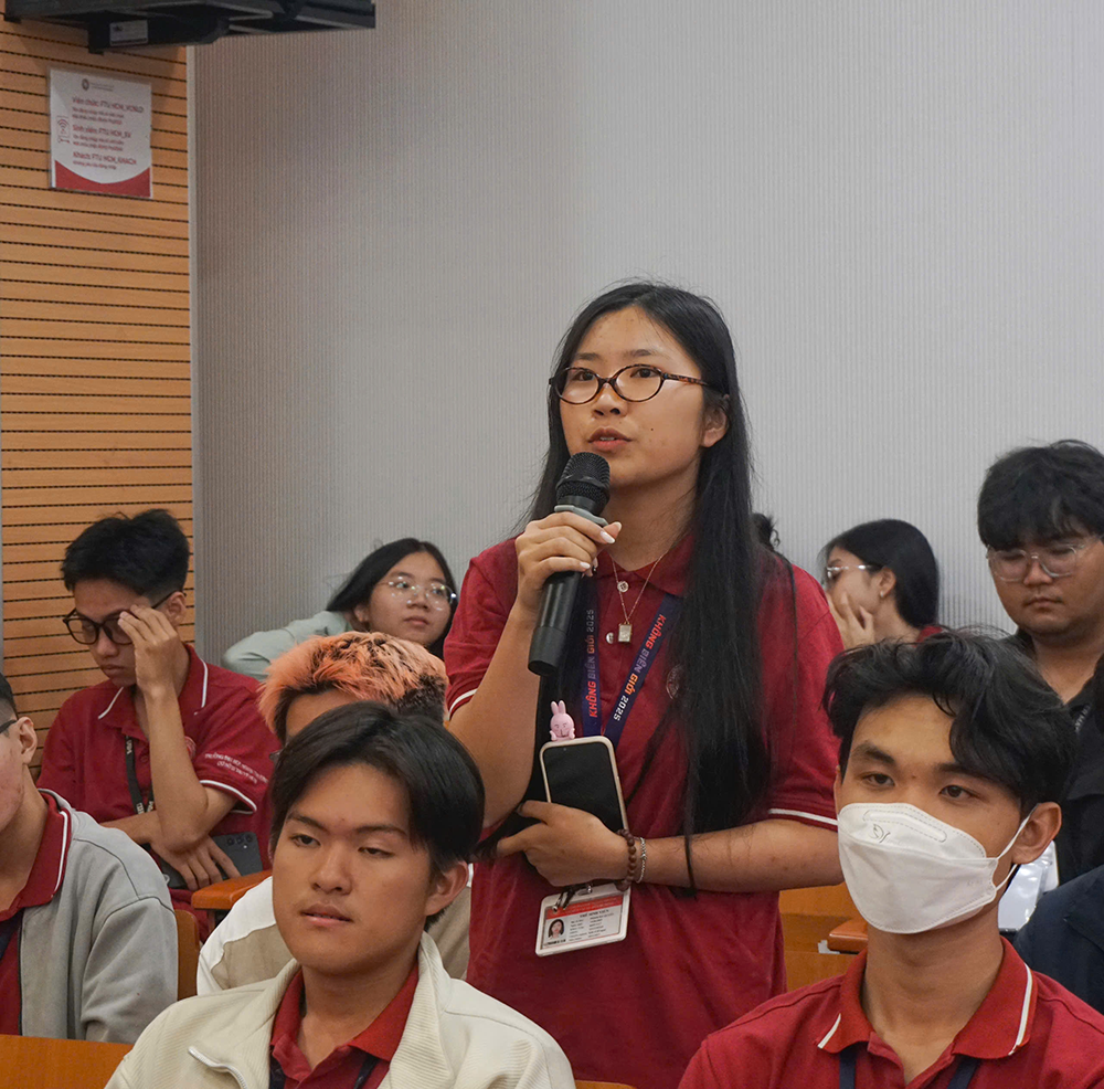 hoi-nghi-giao-ban-so-ket-hoat-dong-06-thang-cuoi-nam-2025-cua-dtn-hsv-tai-co-so-ii-7