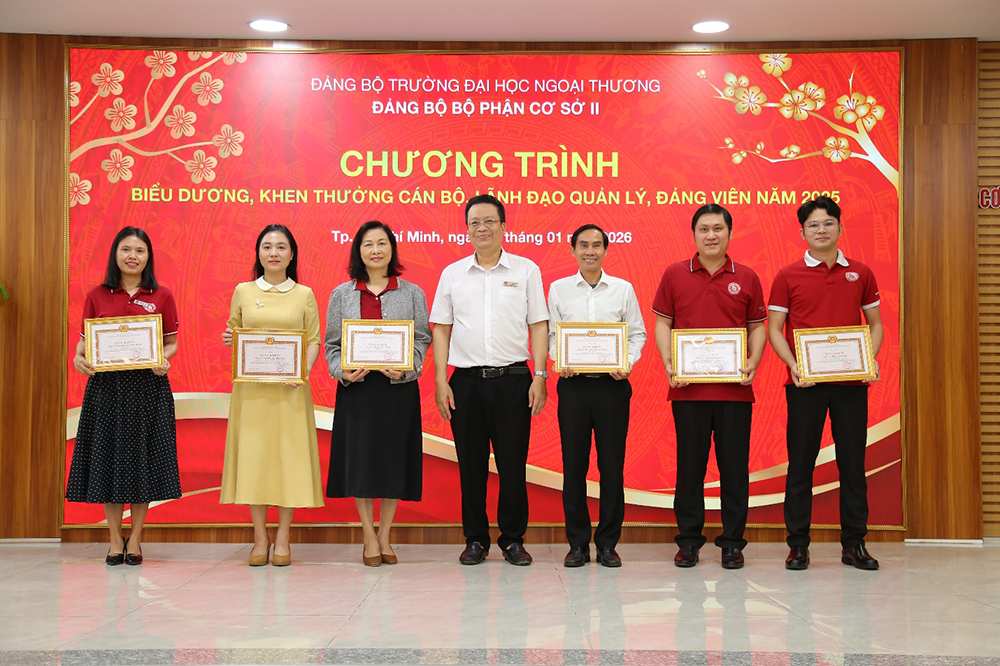 hoi-nghi-tong-ket-cong-tac-xay-dung-dang-nam-2025-trien-khai-nv-2026-3