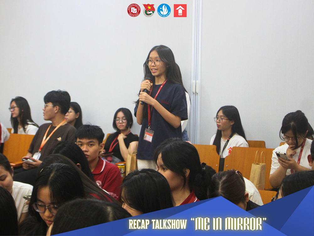 talkshow-me-in-mirror-see-the-me-to-be-3