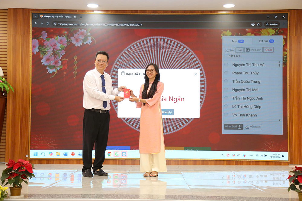 chuong-trinh-hop-mat-dau-xuan-binh-ngo-2026-tai-co-so-ii-12