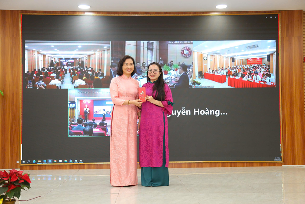 chuong-trinh-hop-mat-dau-xuan-binh-ngo-2026-tai-co-so-ii-5