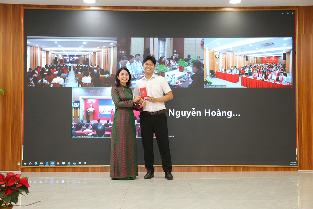 chuong-trinh-hop-mat-dau-xuan-binh-ngo-2026-tai-co-so-ii-6