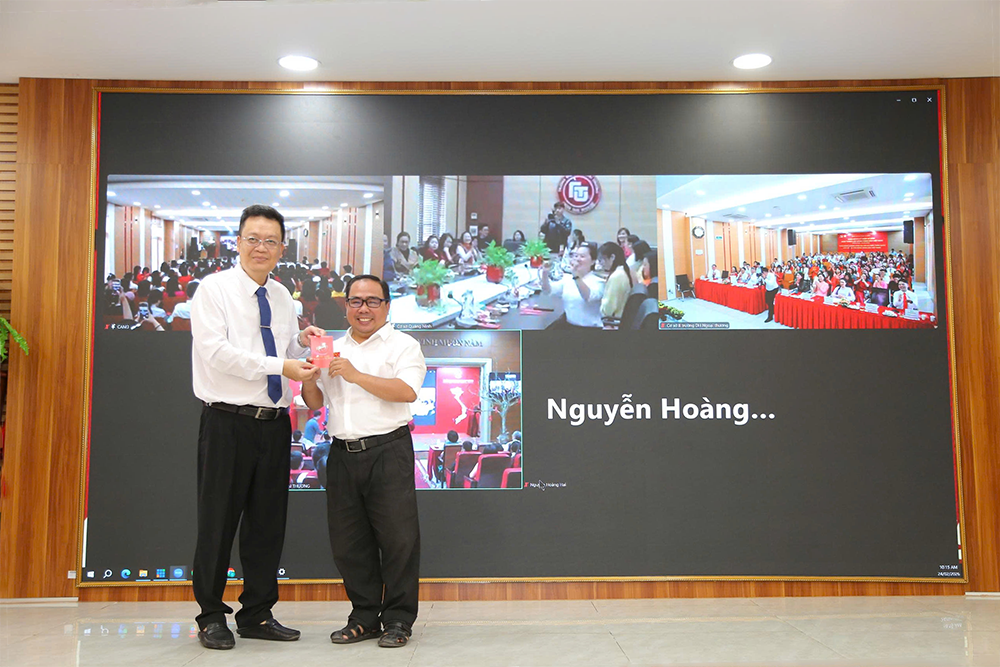 chuong-trinh-hop-mat-dau-xuan-binh-ngo-2026-tai-co-so-ii-7